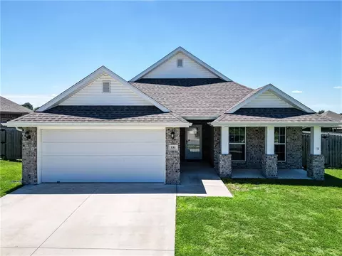 531 Melrose Pl, Bentonville, AR 72712