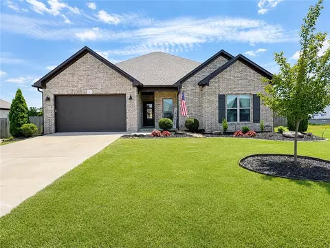 29 Wedgewood Dr, Greenbrier, AR 72058