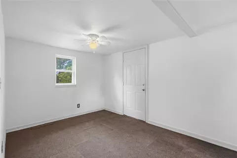 Bedroom - 10007 Summit Dr, Rogers, AR 72758 photo 3 of 3