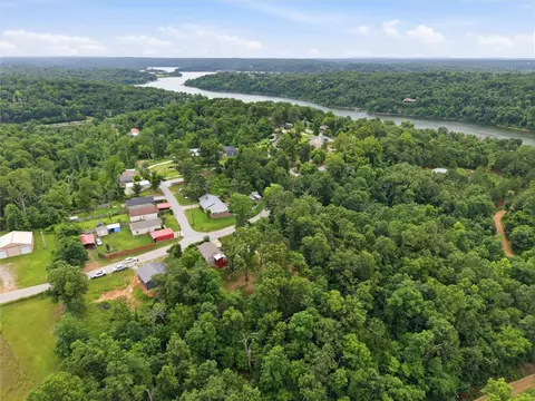 View/Area - 10007 Summit Dr, Rogers, AR 72758 photo 4 of 6