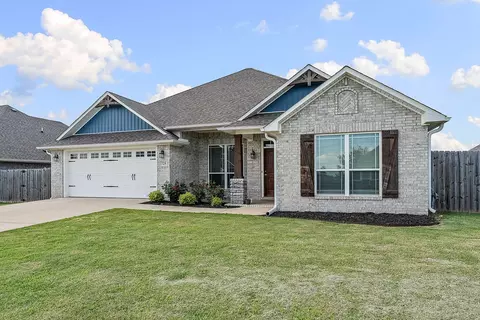 725 Macdonald Dr, Pea Ridge, AR 72751