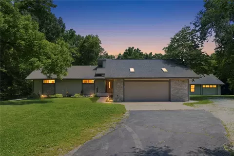 1410 E Walnut St, Rogers, AR 72756