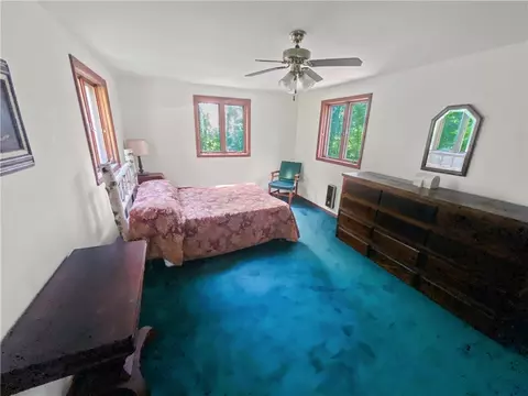 Bedroom - 130 Nc 6015, Jasper, AR 72641 photo 5 of 6