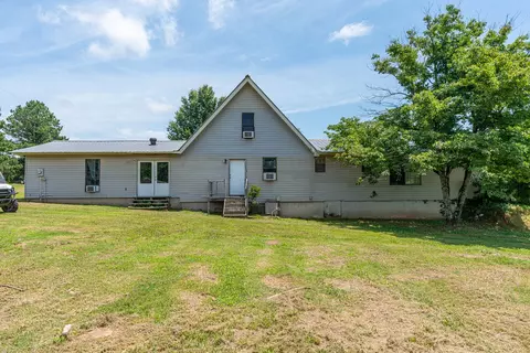 Exterior - 10733 Old 81 Loop, Rudy, AR 72952 photo 4 of 6