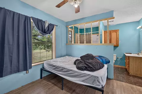 Bedroom - 10733 Old 81 Loop, Rudy, AR 72952 photo 1 of 6