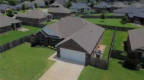 View/Area - 7533 Devonshire Ave, Springdale, AR 72762 photo 2 of 8