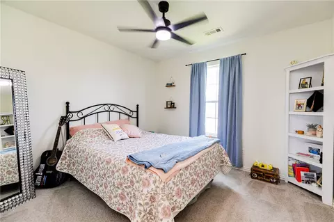 Bedroom - 7533 Devonshire Ave, Springdale, AR 72762 photo 2 of 3