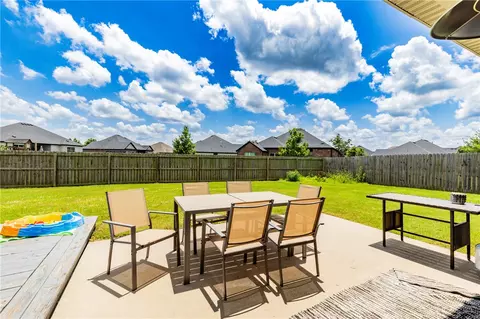 Exterior - 7533 Devonshire Ave, Springdale, AR 72762 photo 9 of 12