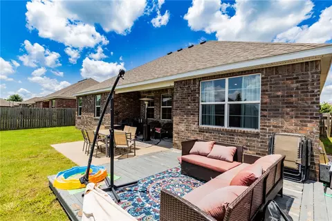 Exterior - 7533 Devonshire Ave, Springdale, AR 72762 photo 7 of 12
