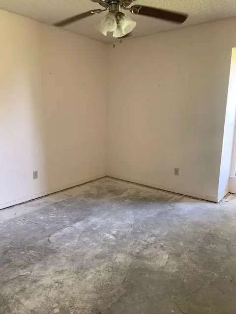 Bedroom - 8714 Harvard Dr, Fort Smith, AR 72908 photo 1 of 5