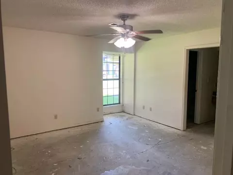 Bedroom - 8714 Harvard Dr, Fort Smith, AR 72908 photo 2 of 5