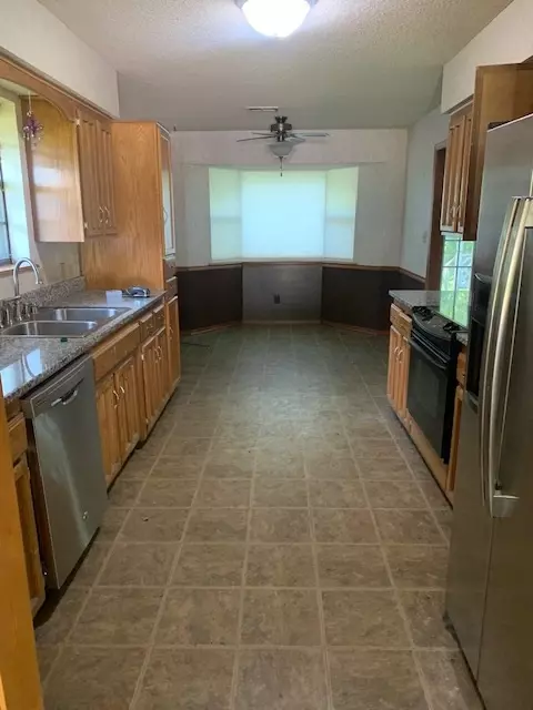 Kitchen - 8714 Harvard Dr, Fort Smith, AR 72908 photo 1 of 1