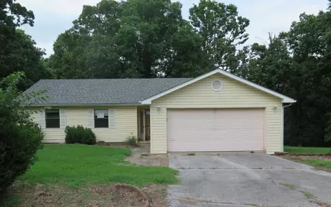 13442 Mimosa Ln, Fayetteville, AR 72704