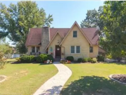 6 Free Ferry Hts, Fort Smith, AR 72903