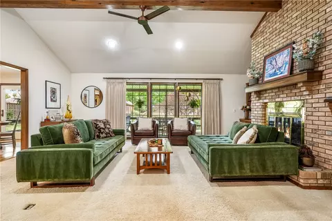1402 NW K St, Bentonville, AR 72712