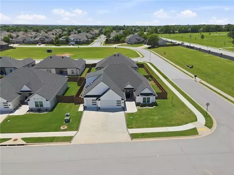 View/Area - 731 Bronco St, Centerton, AR 72719 photo 1 of 2