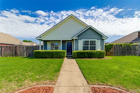 3814 Ridgepointe Ave, Bentonville, AR 72712