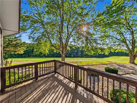 67 Fairway Dr, Bella Vista, AR 72714