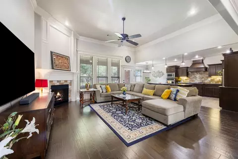 1011 Hunters Pointe, Bentonville, AR 72713