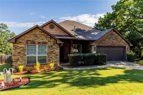 902 Brown Rd, Cave Springs, AR 72718