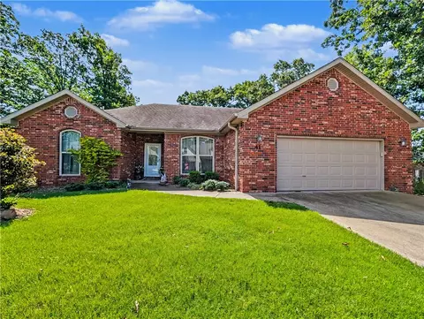 41 Kendal Dr, Bella Vista, AR 72714
