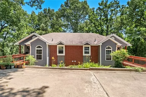 3211 Cardinal Creek Cir #A & B, Bentonville, AR 72712
