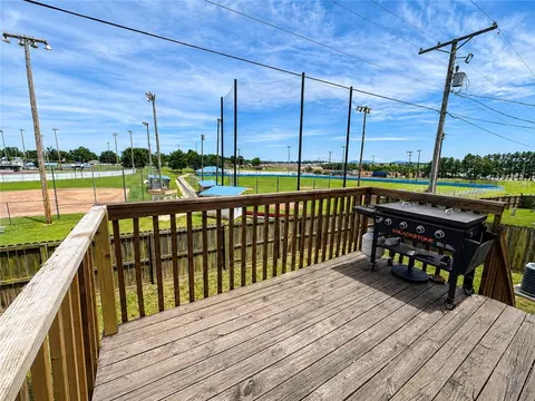 Exterior - 3601 Shields Dr, Harrison, AR 72601 photo 2 of 6