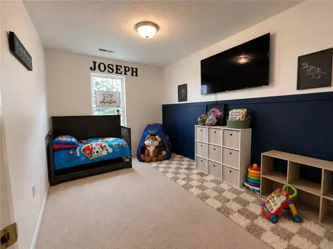 Bedroom - 3601 Shields Dr, Harrison, AR 72601 photo 4 of 6