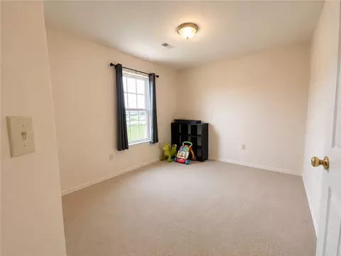 Bedroom - 3601 Shields Dr, Harrison, AR 72601 photo 6 of 6