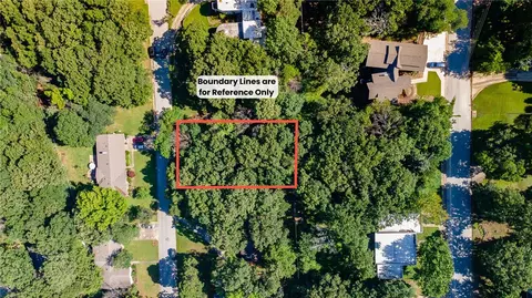 2484 N Karyn Ave, Fayetteville, AR 72701