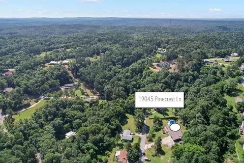 View/Area - 19045 Pinecrest Ln, Rogers, AR 72756 photo 4 of 6
