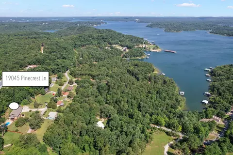 View/Area - 19045 Pinecrest Ln, Rogers, AR 72756 photo 2 of 6