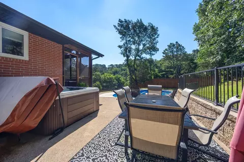 Other - 19045 Pinecrest Ln, Rogers, AR 72756 photo 7 of 9