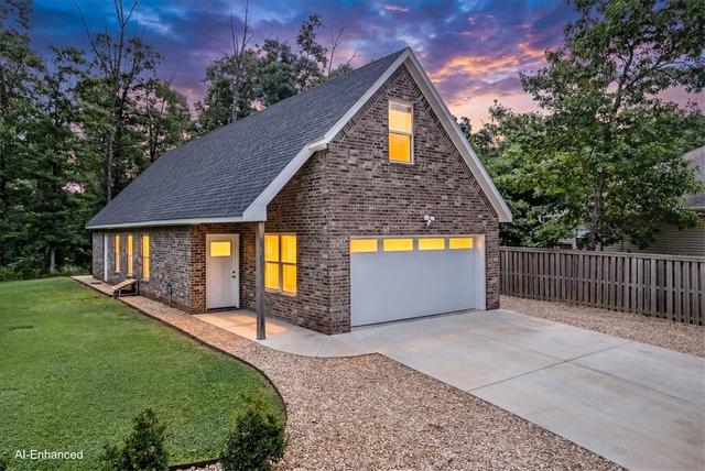 9 Spalding Dr, Bella Vista, AR 72714