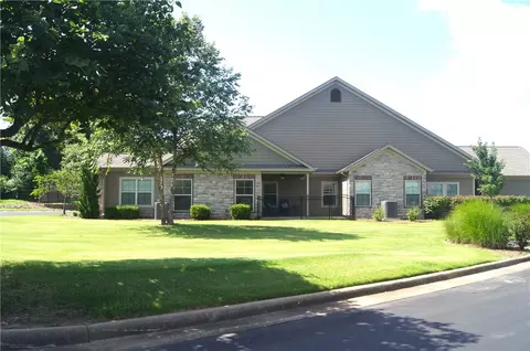2500 SW Fallow St, Bentonville, AR 72713