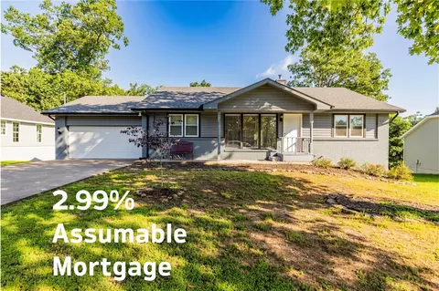 17 Kirkwall Pl, Bella Vista, AR 72715