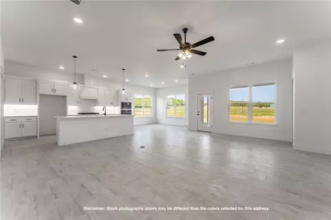 2611 Willowmere Dr, Centerton, AR 72712 photo 7