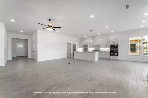 2611 Willowmere Dr, Centerton, AR 72712 photo 8