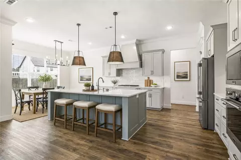 Kitchen - 2710 S 20th St, Rogers, AR 72758 photo 1 of 5