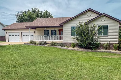 2630 Echo Hills Dr, Harrison, AR 72601