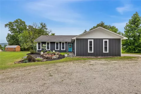 11522 Pearce Rd, Fayetteville, AR 72701