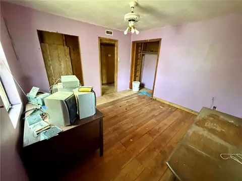 Bedroom - 10961 Highway 60, Plainview, AR 72857 photo 1 of 1