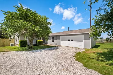 3279 Wildcat Creek Blvd, Fayetteville, AR 72704