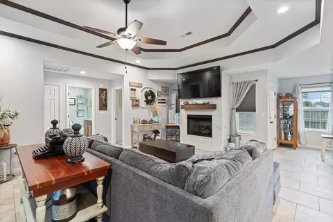 1523 William Ct, Siloam Springs, AR 72761