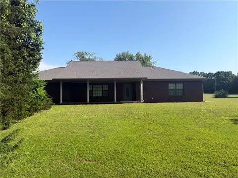 1070 County Road 3348, Clarksville, AR 72830