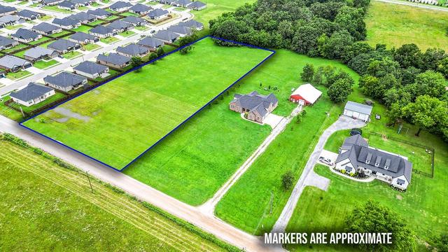 Edgewood Road, Bentonville, AR 72713