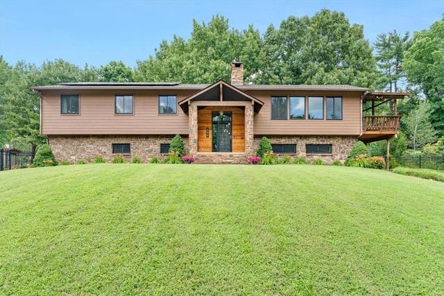 204 Shoreline Dr, Springdale, AR 72764