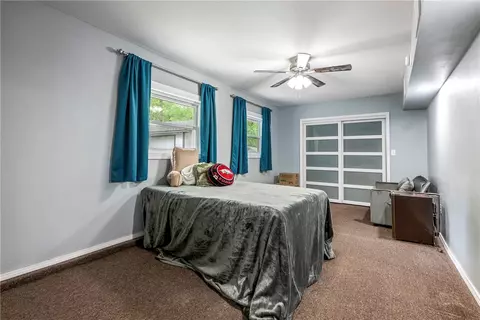 Bedroom - 18 Cardinal Ct, Rogers, AR 72756 photo 2 of 8