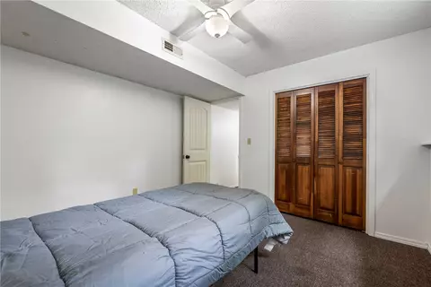 Bedroom - 18 Cardinal Ct, Rogers, AR 72756 photo 6 of 8