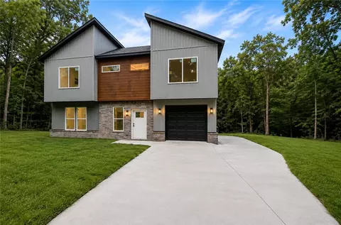 19 Francis Ln, Bella Vista, AR 72715